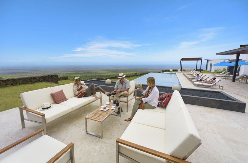 Pikaia Lodge Santa Cruz Island Экстерьер фото
